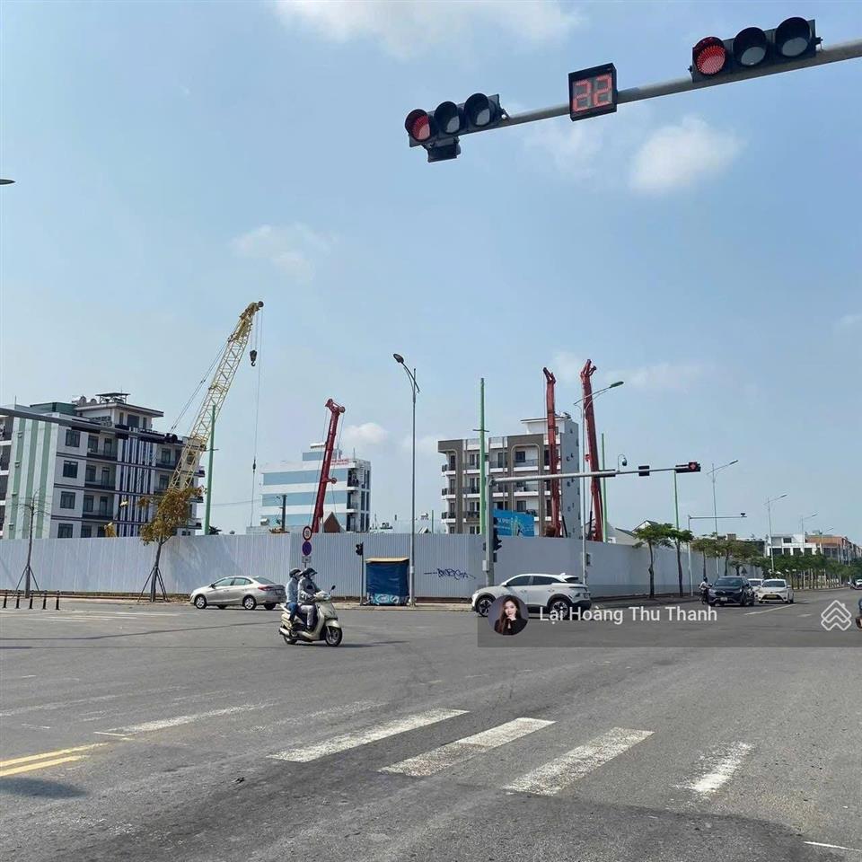 Thu thanh  ngoại giao căn 2pn view sông cầu rồng the legend giá 9 tỷ dt cho thuê 45 triệu/tháng