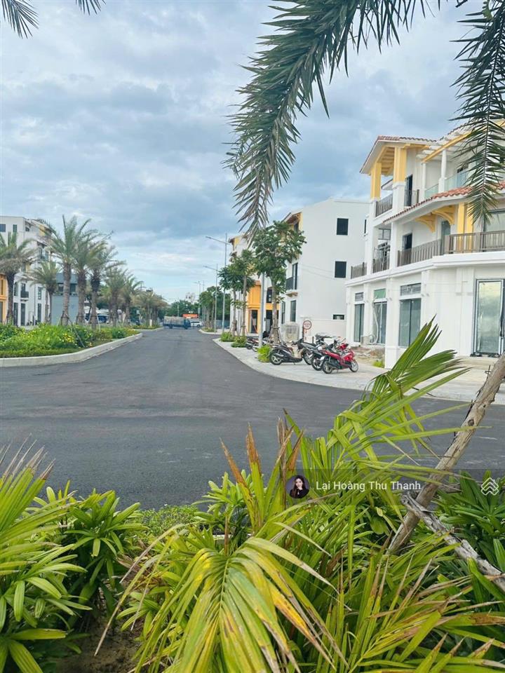 Em thanh bán 2pn symphony 5 ck 26%, 70tr/m2 mặt sông hàn, dt cho thuê 50 triệu/tháng