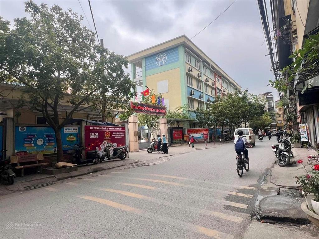 Nhà mới đẹp full nội thất  ngõ thông  5m ô tô tránh kinh doanh  30m ra đường 25m tân triều mới