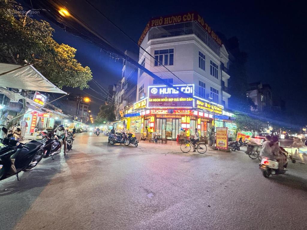Kinh doanh siêu đẳng. lô góc quyền lực nhất khu vực vỉa hè 14m. 3 mặt tiền khủng. hiếm  đẹp