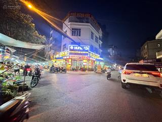 Kinh doanh siêu đẳng. lô góc quyền lực nhất khu vực vỉa hè 14m. 3 mặt tiền khủng. hiếm  đẹp