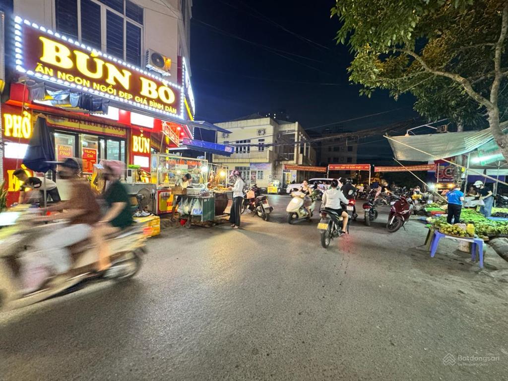 Kinh doanh siêu đẳng. lô góc quyền lực nhất khu vực vỉa hè 14m. 3 mặt tiền khủng. hiếm  đẹp