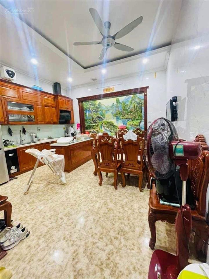 Chính chủ bán liền kề kdt đại kim  diện tích 90m  thang máy  5 tầng  chỉ 28 tỷ có tl