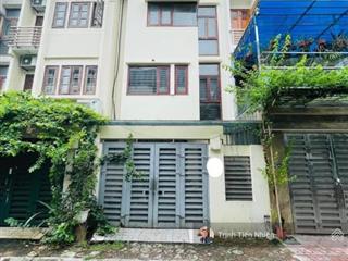 Bán liền kề 183 Hoàng Văn Thái cực đẹp view hồ Đầm Hồng 84m2