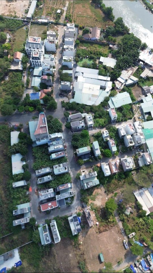 Bán nhà cấp 4, 74m2  giá chỉ 5,7 tỷ  hẻm 68 bưng ông thoàn đường thông rộng 12m  0979 606 ***