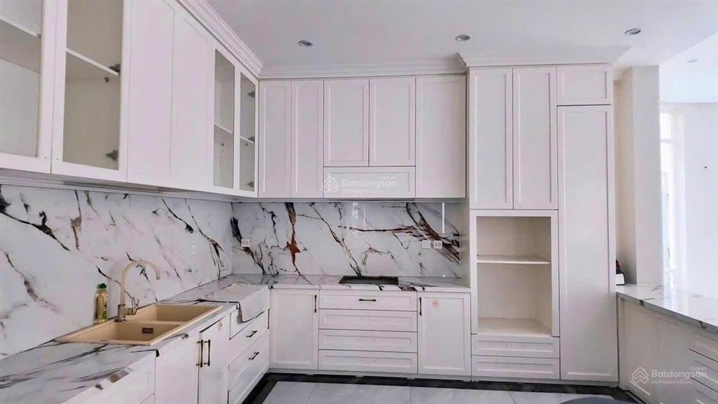 Chủ cần bán gấp căn biệt thự lan anh quận 2 trong tháng 6 này.