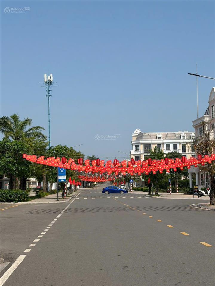 Shop royal park giá sốc chốt ngay căn hg01  47 liền kề shop 75m² xây 264,6m² đối diện công viên