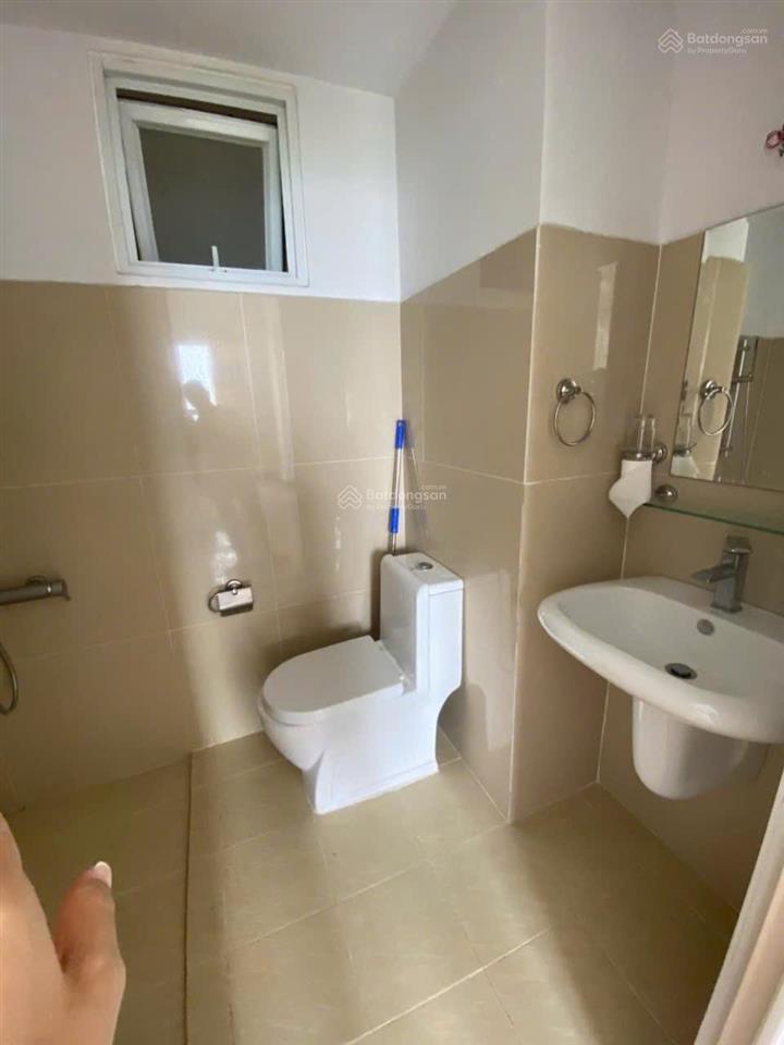 Cho thuê 1 phòng trong căn hộ 2pn