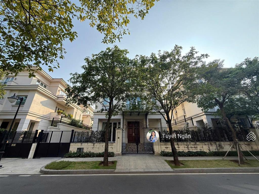 Biệt thự sala thủ thiêm quận 2  332m2 chỉ 300 tỷ