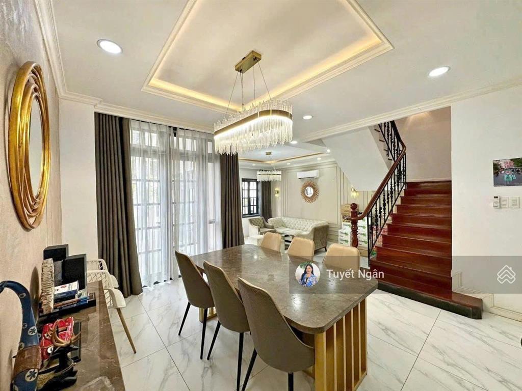 Giảm 15 tỷ ~ bán biệt thự ngay cách mạng tháng 8  330m2 hầm 4 tầng (thang máy) nhà đẹp vào ở ngay