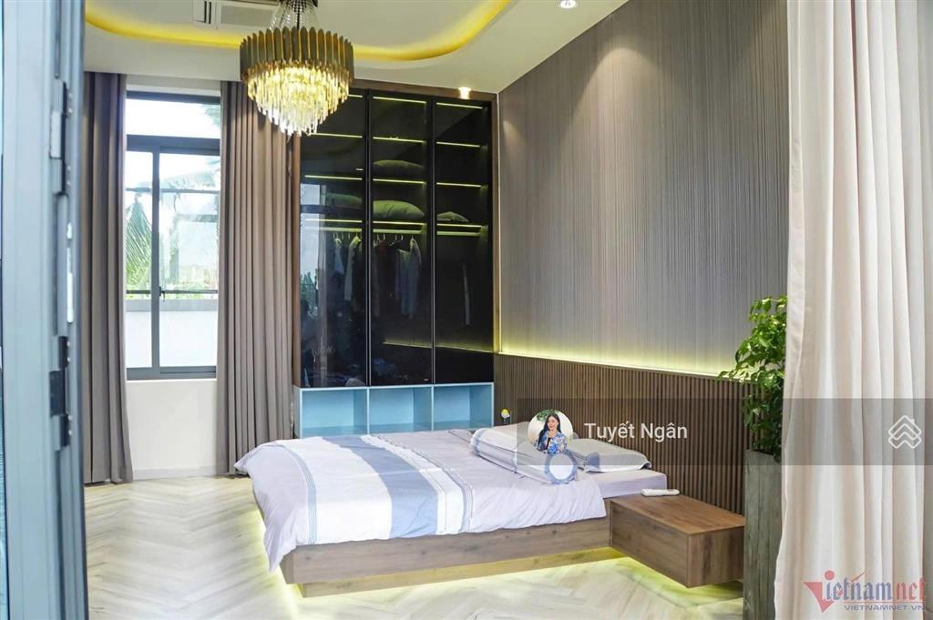 Bán biệt thự ngay võ trường toản, thảo điền  1111m2  220 tỷ