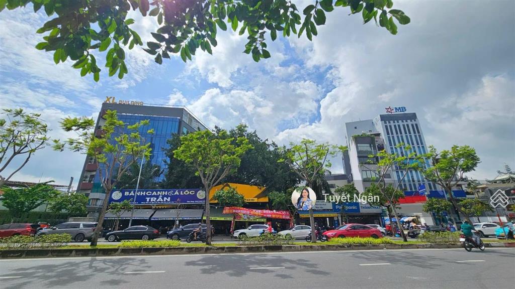 Bán đất xa lộ hà nội ngay thảo điền q2  2800m2  330 tỷ