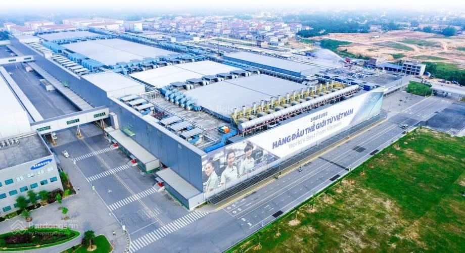 Bán đất mặt tiền dt 769  cạnh sân bay quốc tế long thành giá 18 triệu/m2  sổ hồng riêng