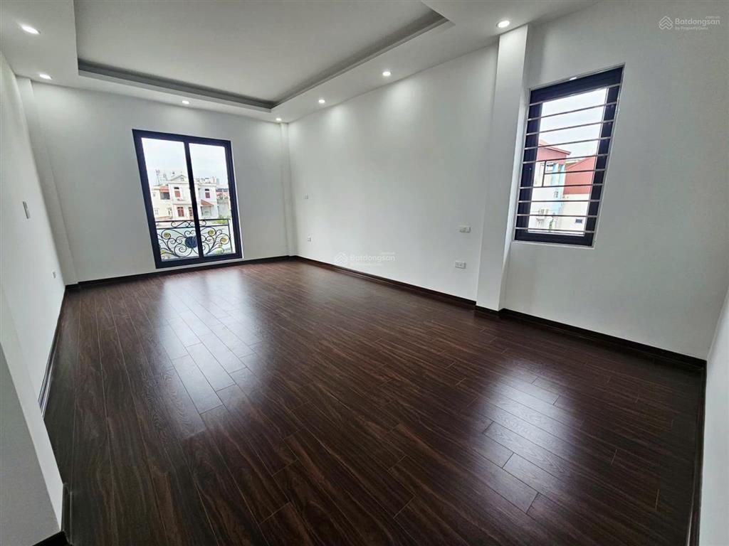 Bán nhà riêng 3pn tại phúc lợi, 7,5 tỷ, 45m2, thang máy lô góc mặt tiền đẹp xuất sắc