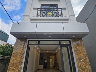 Bán nhà riêng 3pn tại phúc lợi, 7,5 tỷ, 45m2, thang máy lô góc mặt tiền đẹp xuất sắc