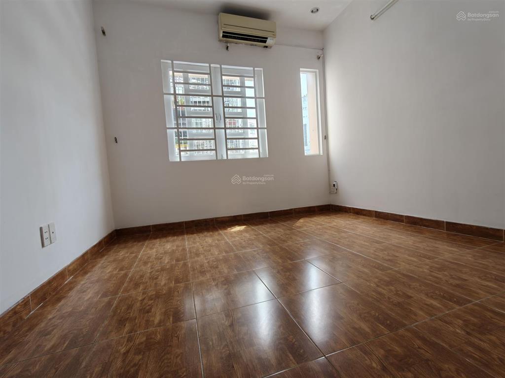 Nhà 2 tầng mặt tiền hẻm 5m đường số 10 tân quy 60m2 ngay làng ẩm thực giá chỉ hơn 7 tỷ