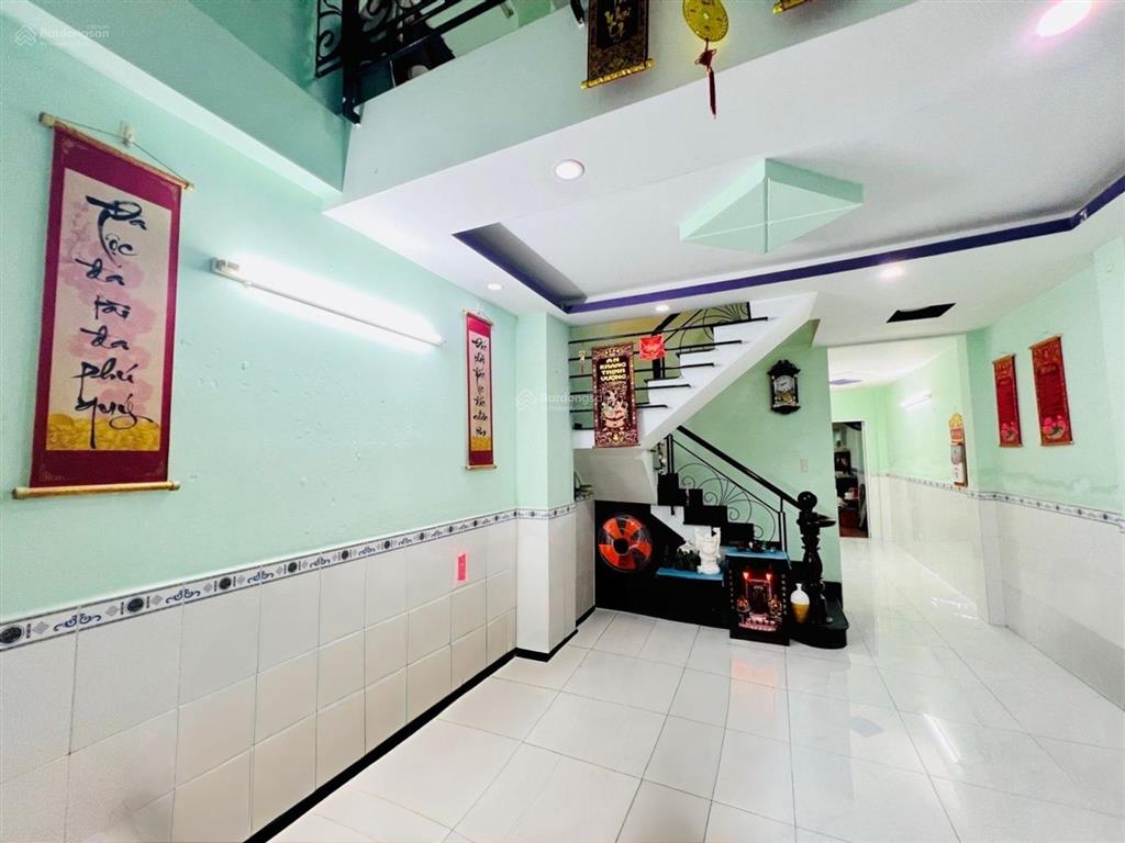Gấp bán nhà hẻm xh 8m huỳnh tấn phát phú thuận q7 dt 120m2 nhà 3 tầng giá chỉ hơn 8 tỷ xíu (tl)