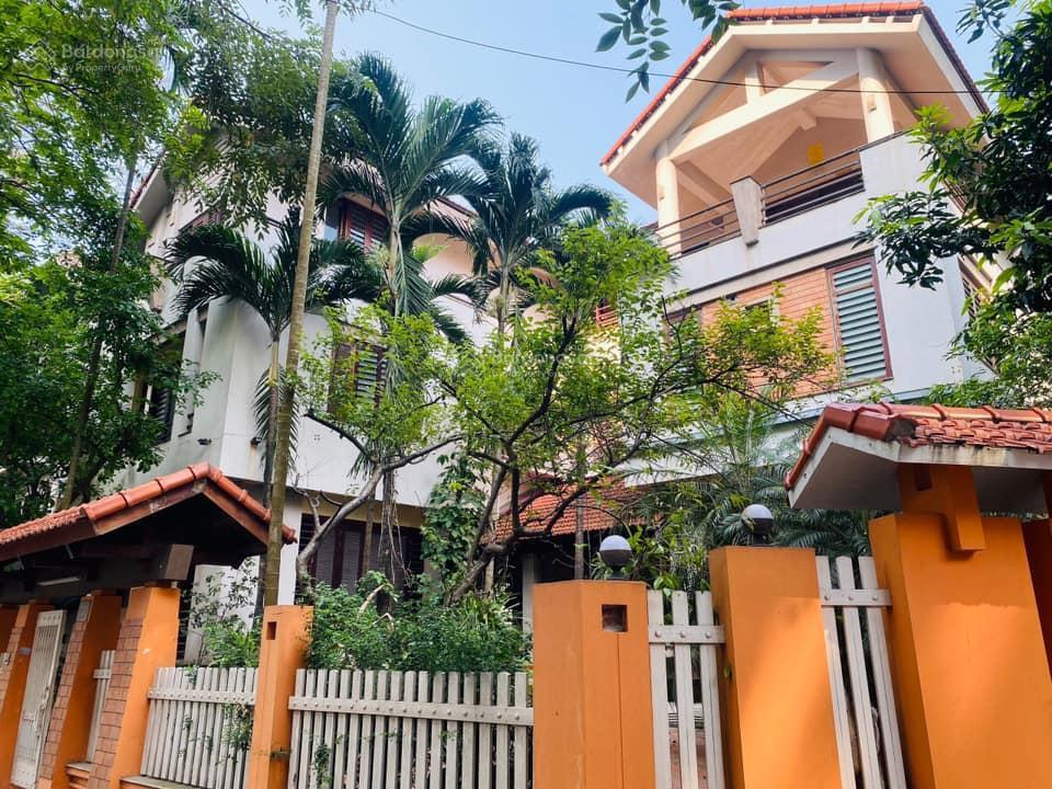 Áp lực tài chính, giảm sốc 33 tỷ! biệt thự mặt phố nguyễn duy trinh, 255m2, 4t, mt 12.5m, gần hồ