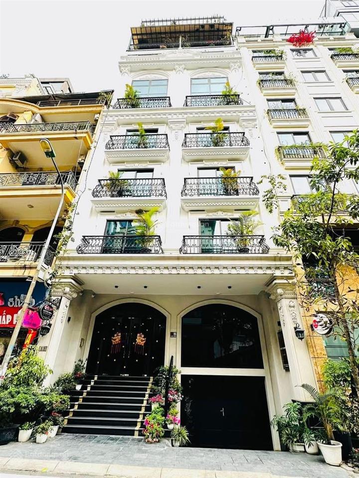 Hạ chào 2 tỷ! bán nhà mặt phố linh lang*phan kế bính,105m2,9t, mt 11m,vỉa hè, dòng tiền 2.5 tỷ/năm