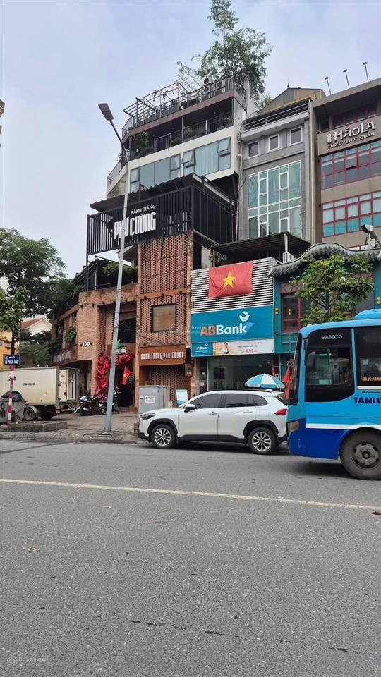 Bán nhà mặt phố vũ phạm hàmtrung hoà, 145m2, 7t, mt 5.4m, vỉa hè, kinh doanh, gần vành đai 2.5