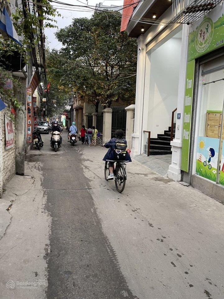 Bán nhà định công thượng, 130m2, 4t, mt 4.6m, ô tô tránh  ô tô vào nhà, cách vành đai 2.5 hơn 400m