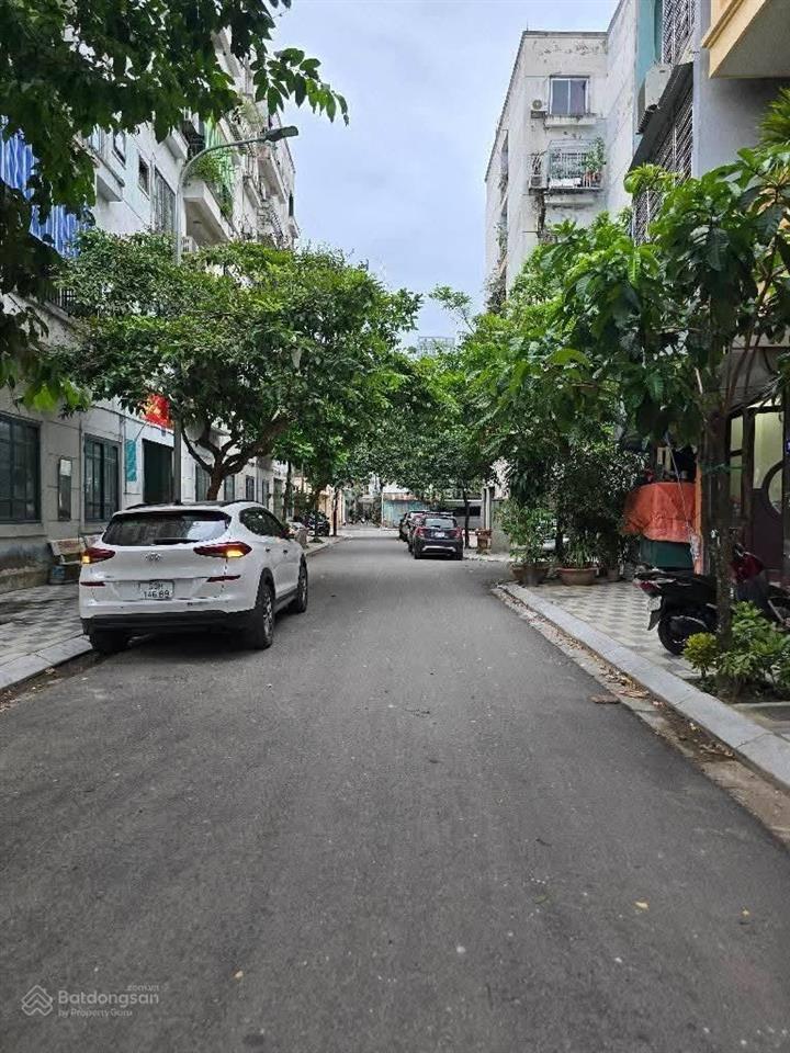 Bán nhà an dương vươngtây hồ, 230m2, mt 13m, 2 làn ô tô tránh, view sông, gần noble crystal!
