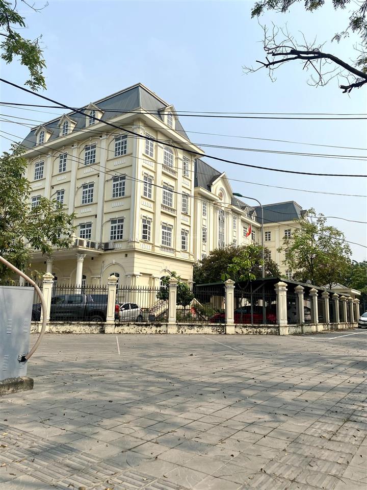 Bán nhà mặt phố bùi huy bích*giải phóng, 100m2, mt 6.5m, gần quận ủy hoàng mai!