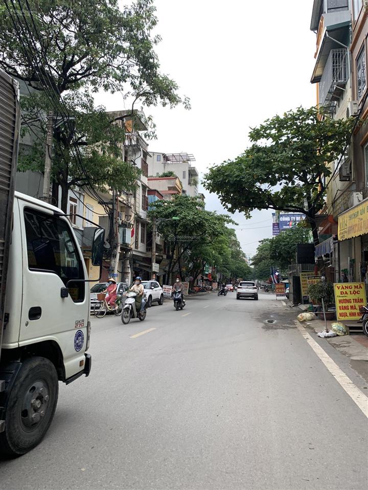 Bán nhà hoàng ngântrung hòa, 87m2, mt 5m, cách phố 10m, ô tô vào nhà.