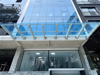 Bán tòa văn phòng cầu giấy, 135m2, 9t, mt 8.1m, ô tô tránhthông, dòng tiền 2 tỷ/năm, gần phố!