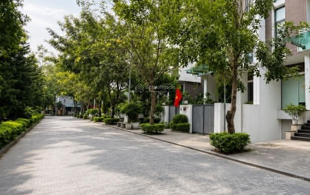 Bán liền kề nguyễn tuân*lê văn lương, 164m2,6t, mt 9m, ở đẹp