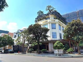 Bán nhà phân lô ô tô cầu giấy, 236m2, 4t, mt 15m, lô góc, 2 ô tô tránhthông, ở/xây building đẹp!