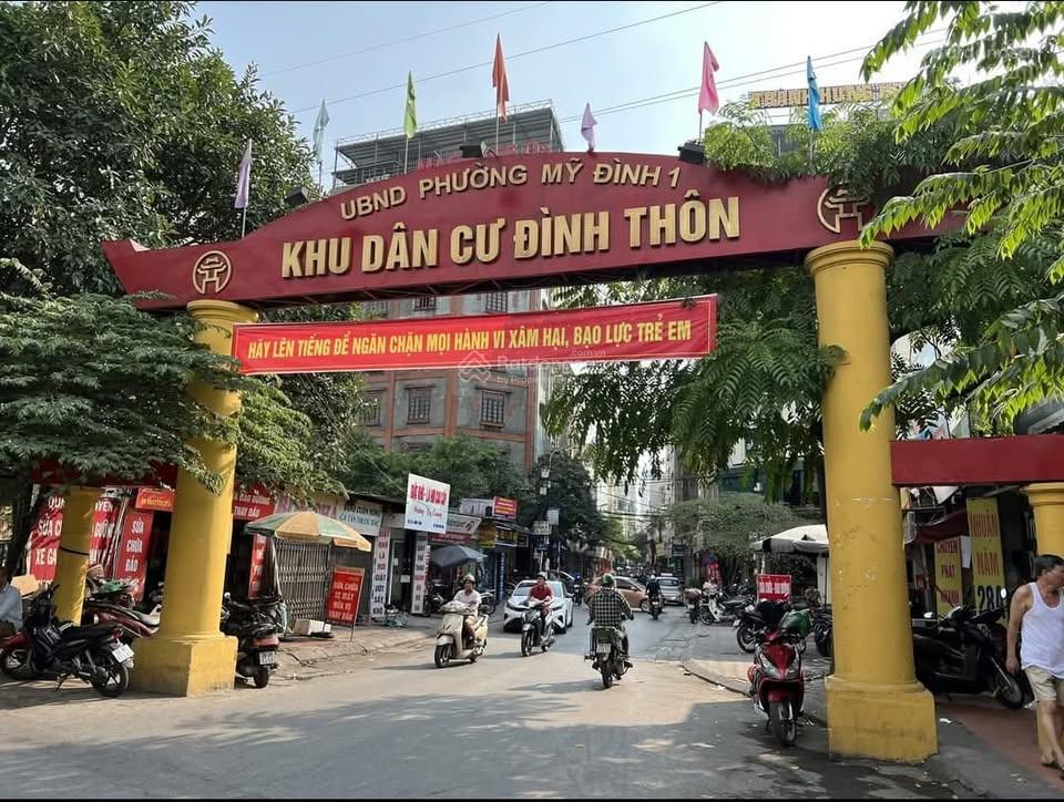 Giảm 5 tỷ! bán nhà đình thôn, 80m², 7 tầng, mt 5.7m, thang máy, ô tô tránhthông!
