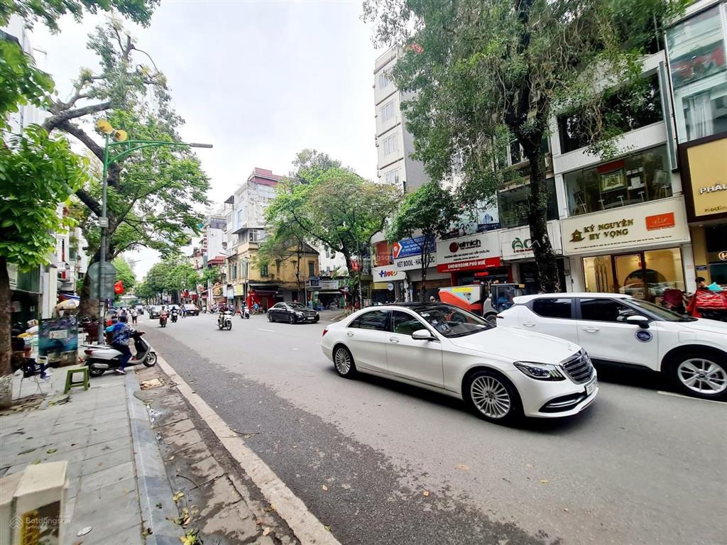 Giảm chào 10 tỷ! bán nhà mặt phố phố huế, 185m2, mặt tiền 6.5m, gần vincom bà triệu!