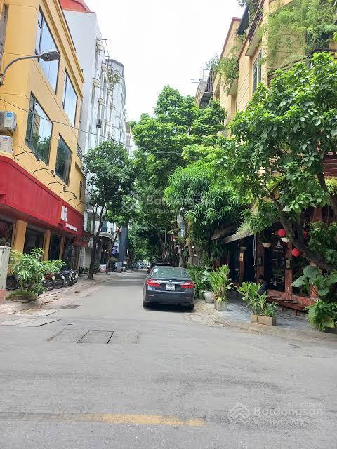 Bán nhà nguyễn thị định  đỗ quang, 60m², 6t, mt 5.2m, thang máy, 2 ô tô tránh, quy hoạch ổn định