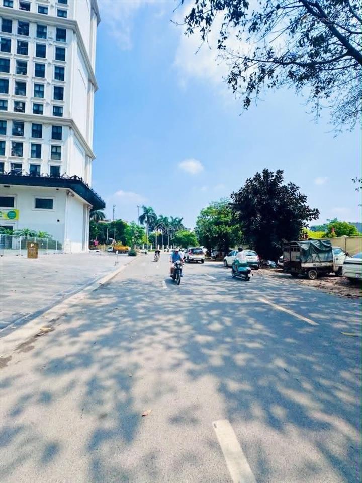 Giảm 3 tỷ! bán biệt thự song lập hoàng trọng mậu, 204m2, 4t, mt 9m, thông vũ quỳnh