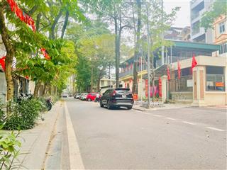 Bán nhà định công, 80m2, 5 tầng, mt 4.7m, ô tô tránhthông, thang máy, qh ổn định!