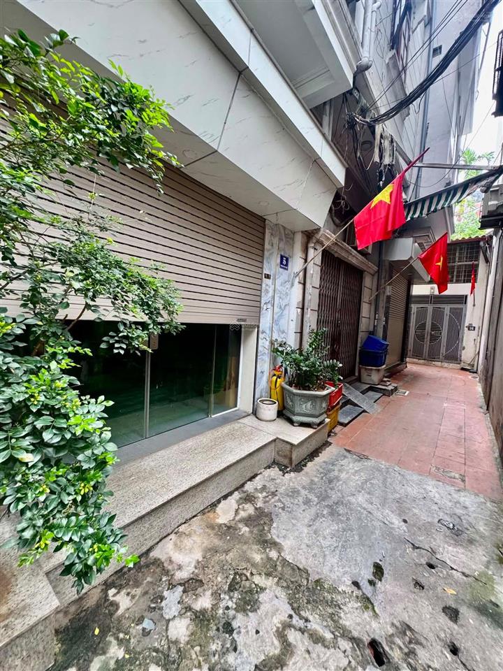 Bán nhà cầu giấy, 42m2, 4t, mt 4m, 4 ngủ, quy hoạch ổn định, về ở luôn!