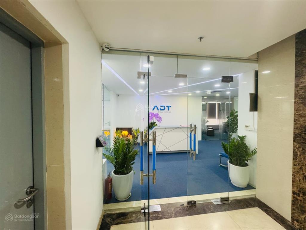 Giảm 50 tỷ! bán sàn thương mại 11 tầng phố láng hạ  đống đa, 12.000m2  dòng tiền 50 tỷ/năm