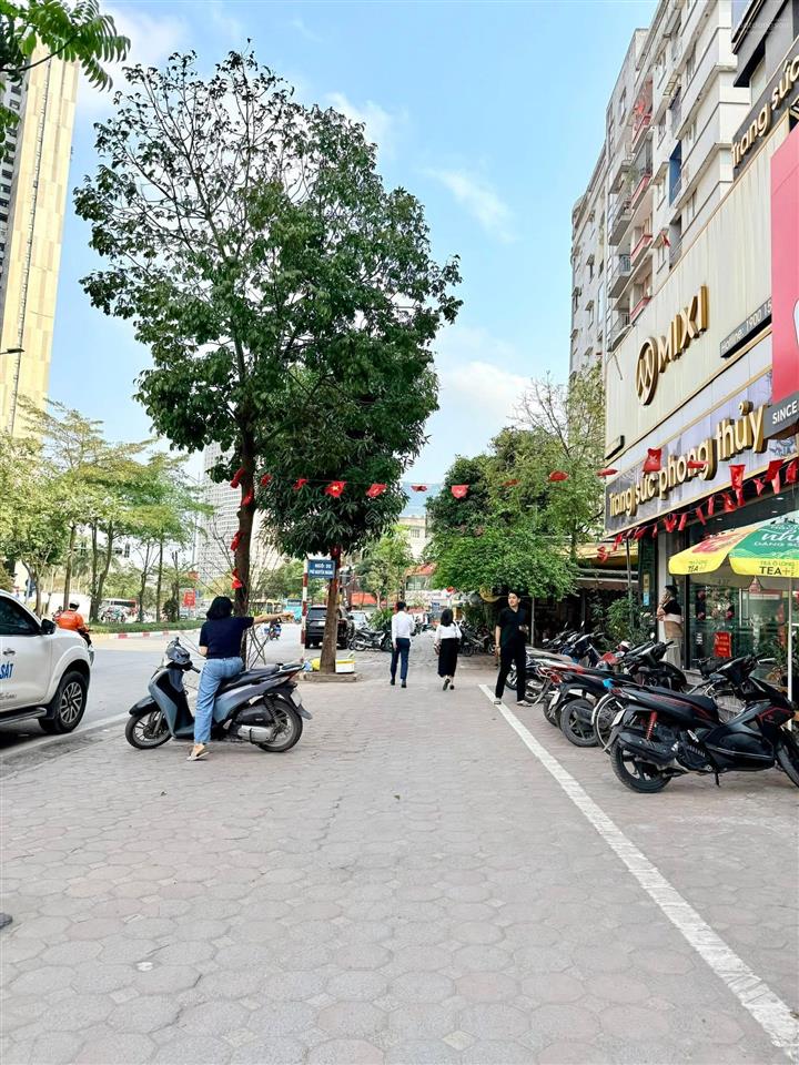 Giảm 50 tỷ! bán nhà mặt phố nguyễn hoàngnam từ liêm, 615m2, mt 19m, xây tòa kinh doanh đẹp.