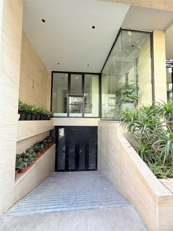 Bán tòa chdv hoàng hoa thám  văn cao, 110m2, 10t, mt 8.7m, dòng tiền 3 tỷ/năm, gần metro