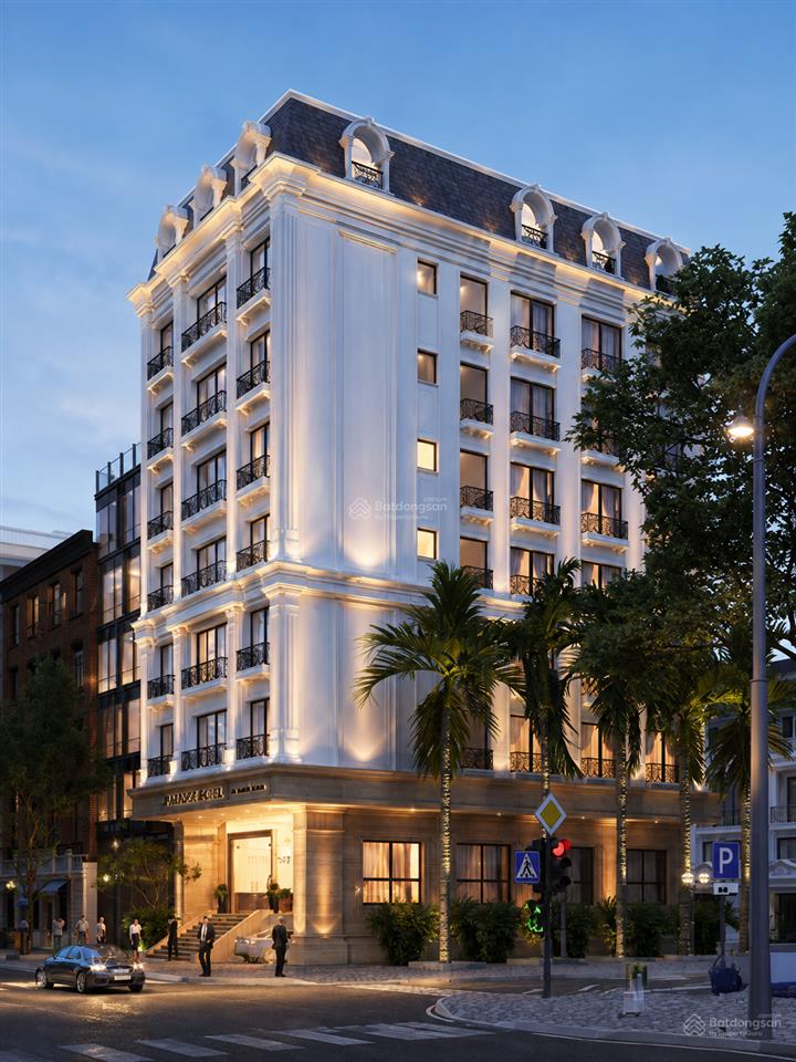 Bán khách sạn mặt phố nguyễn hoàng  lê đức thọ, 240m2, 9t, mt 10m, 42 phòng, hoàn công