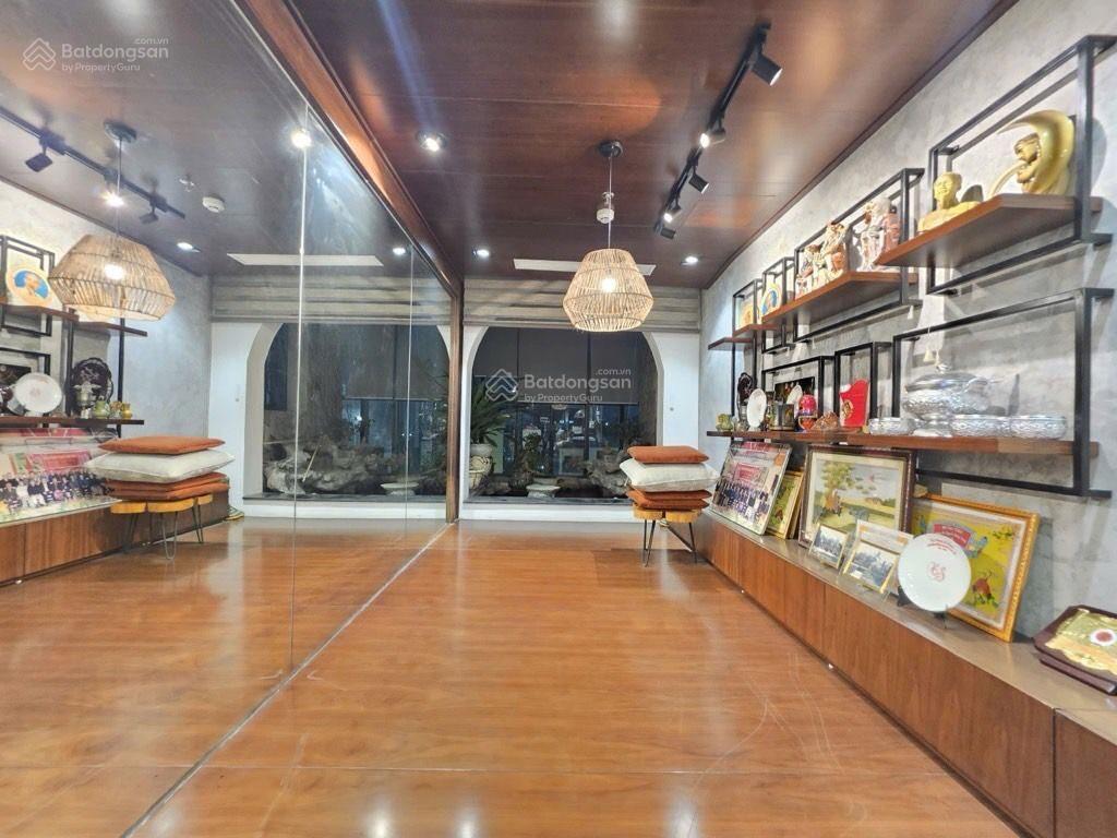 Bán building mặt phố trường chinh, 160m2, 9t, mt 7.3m, full hoàn công, vỉa hè 6m, 2 mặt tiền!