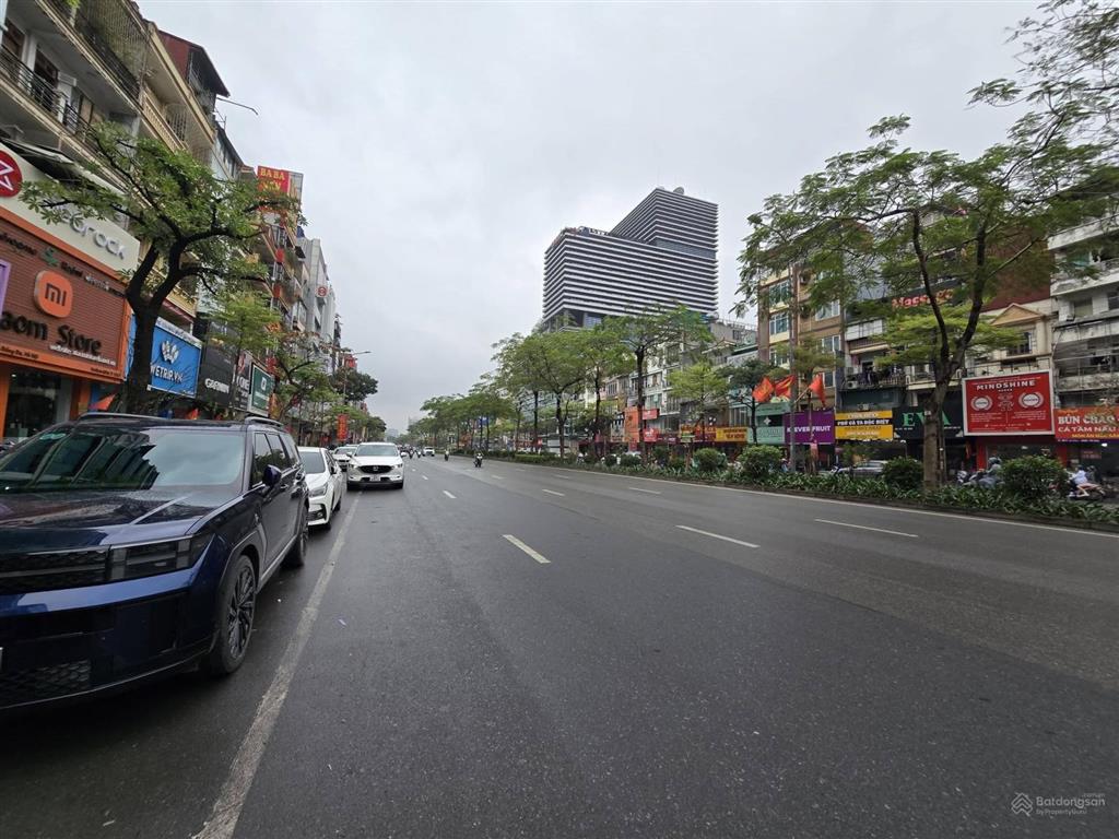 Bán tòa nhà xã đàn, 79m2, 9 tầng, mt 6.4m, ô tô tránhthông, quy hoạch ổn định.