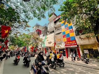Bán nhà mặt phố chùa lángnguyễn chí thanh, 112/135m2, 9t, mt 6m, dòng tiền 3 tỷ/năm.