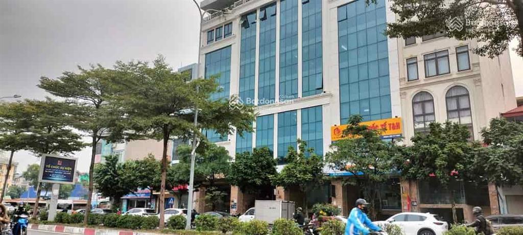 Hạ chào 10 tỷ! bán tòa văn phòng dịch vọng hậu, 288m2, 9t, mt 16m, ngõ 2 ô tô tránh!
