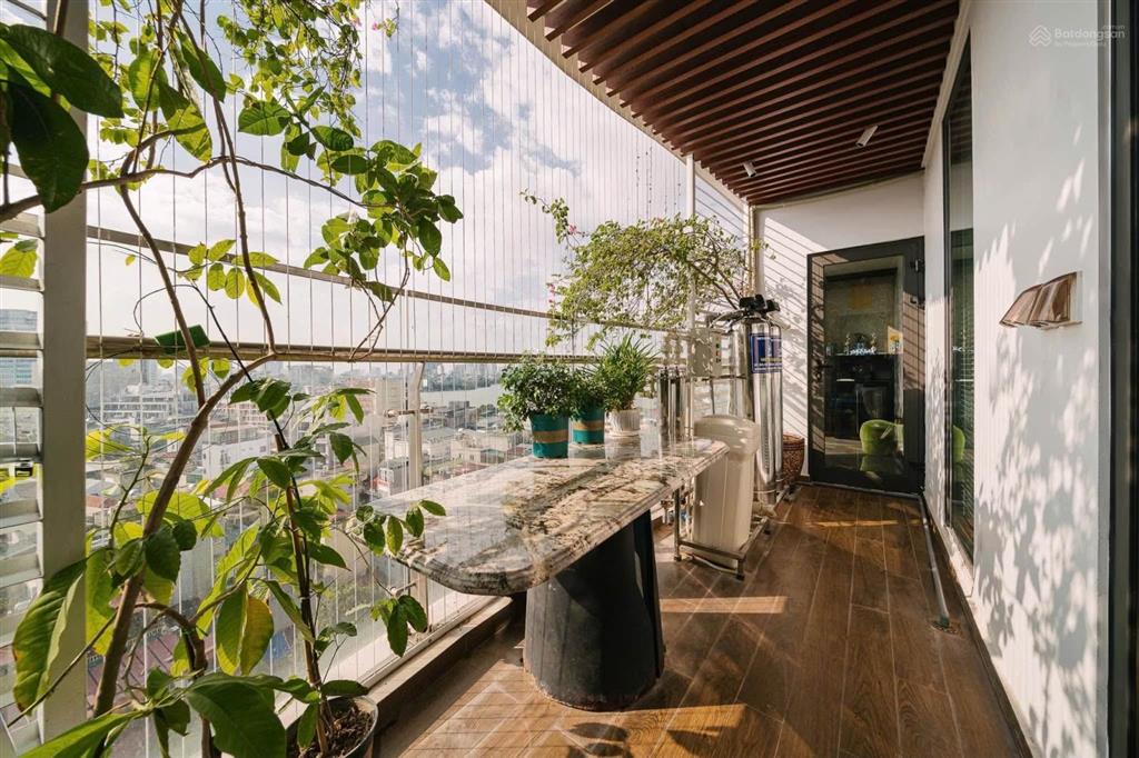 Bán căn hộ cao cấp five star westlaketây hồ, 164m2,2 ngủ master, 3wc, sổ lâu dài, view hồ tây đẹp!