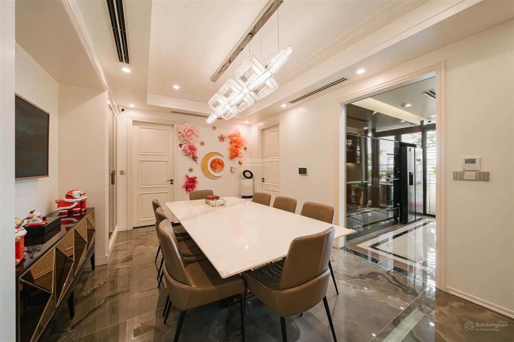 Bán căn hộ cao cấp five star westlaketây hồ, 164m2,2 ngủ master, 3wc, sổ lâu dài, view hồ tây đẹp!