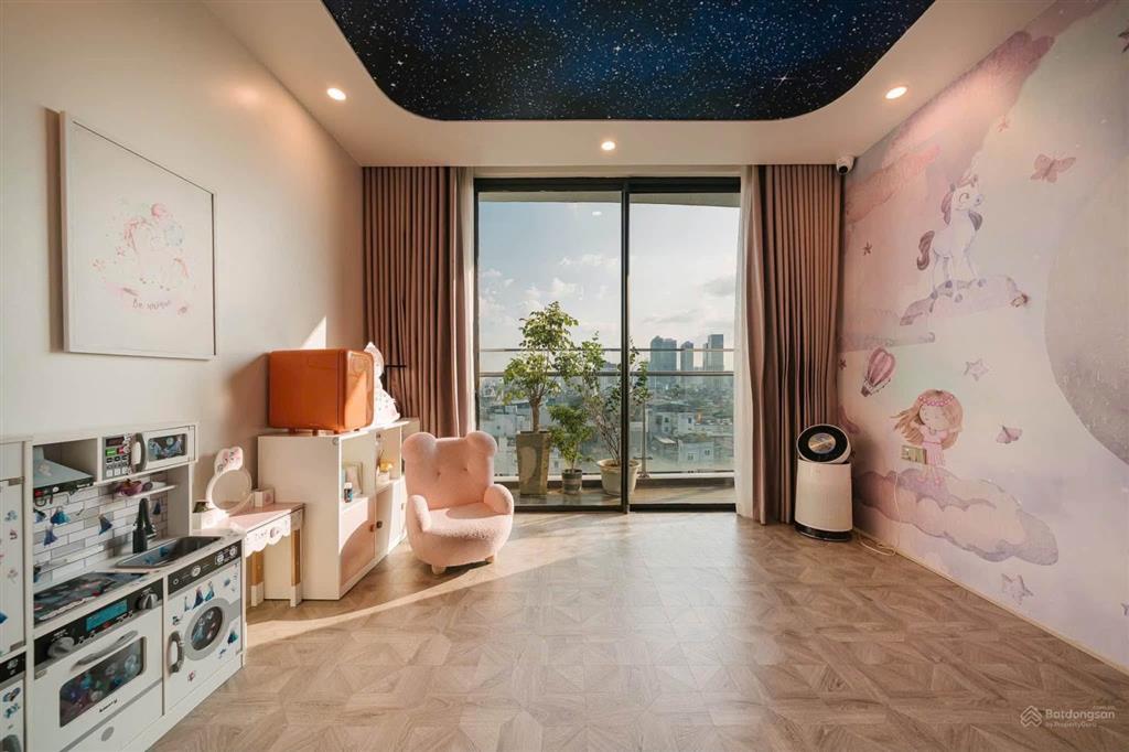 Bán căn hộ cao cấp five star westlaketây hồ, 164m2,2 ngủ master, 3wc, sổ lâu dài, view hồ tây đẹp!