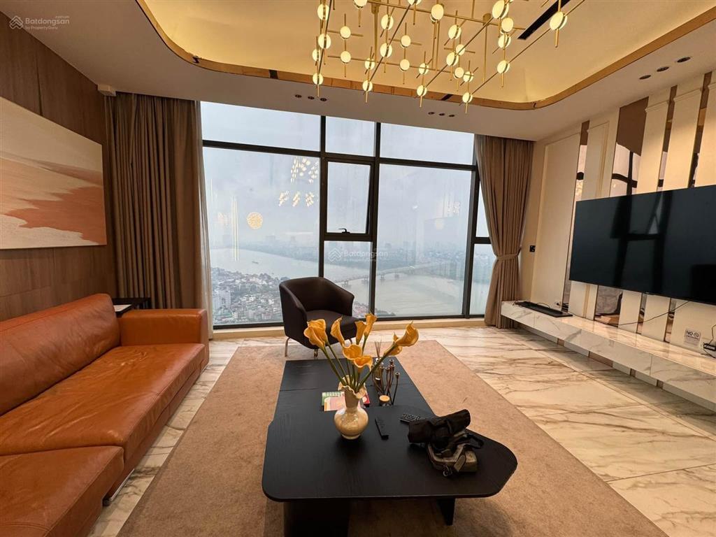 Bán penthouse mipec riverside long biên, 227m2, 4 ngủ, 3 wc, 2 tầng view trọn sông hồng!