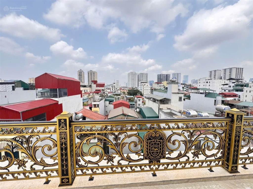 Giá bán ngộp! giảm 10 tỷ! bán nhanh tòa dòng tiền ô tô tránhthông đống đa, sẵn 180 triệu/tháng.